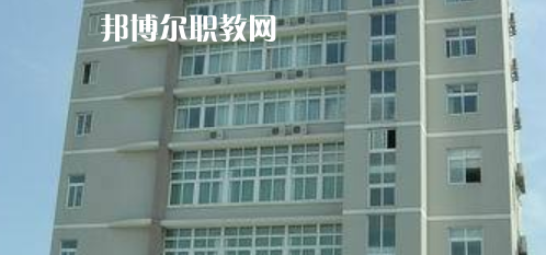 杭州財(cái)稅會(huì)計(jì)學(xué)校地址在哪里，哪個(gè)地區(qū)，哪個(gè)城市?