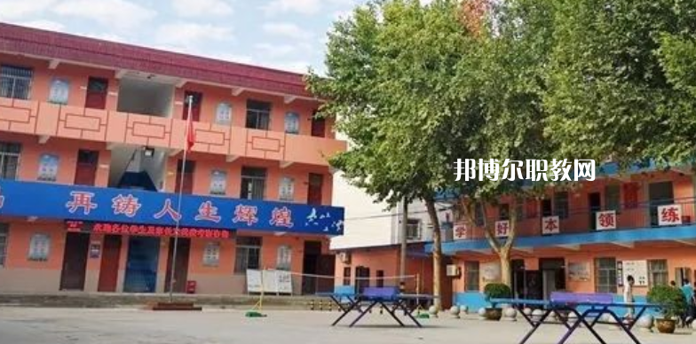 陜西渭南商貿(mào)技工學(xué)校怎么樣、好不好(2023參考)