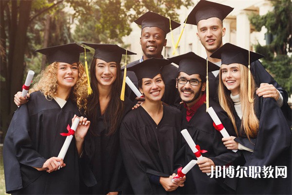 辛集市第二職業(yè)技術(shù)學校有哪些招生專業(yè)（2023年）