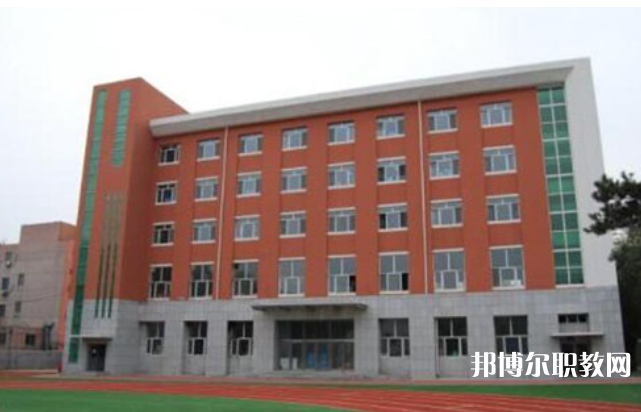 張家口華航中等專業(yè)學(xué)校地址，乘車路線