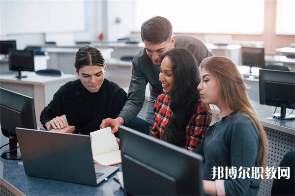 江西信息科技學(xué)校2023年招生錄取分?jǐn)?shù)線(xiàn)(2024參考)