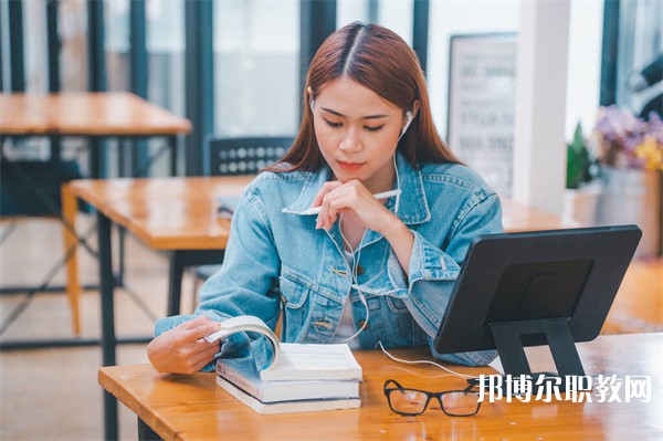 廣東哪里的中職學(xué)校能讀護(hù)理專(zhuān)業(yè)專(zhuān)業(yè)
