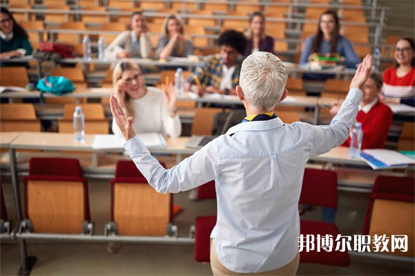廣東哪里的技工學校能讀農村經(jīng)濟綜合管理專業(yè)