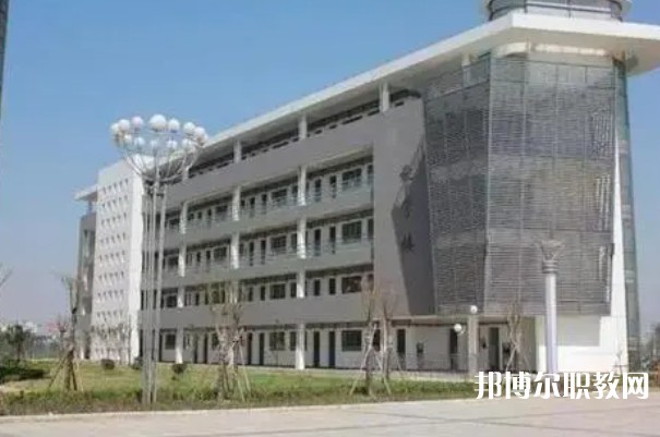 安慶樅川經(jīng)濟技術(shù)學校怎么樣、好不好