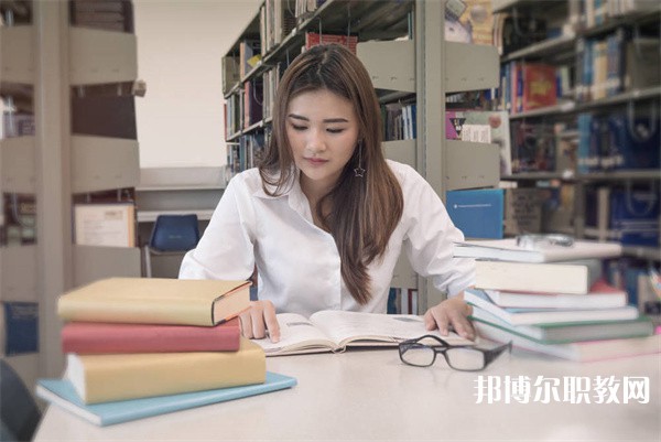 四川哪里的技工學校能讀無人機應(yīng)用技術(shù)專業(yè)