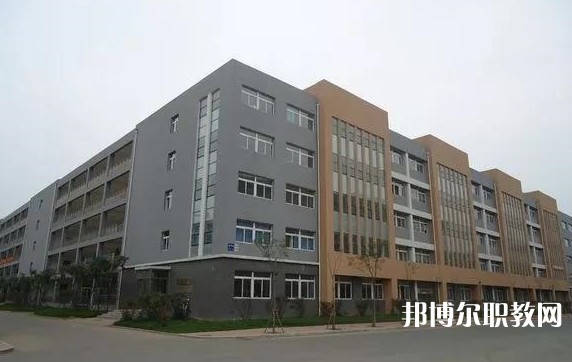 2024鞍山市藝術(shù)學(xué)校招生計(jì)劃 招生人數(shù)是多少(附要求、條件、對(duì)象)