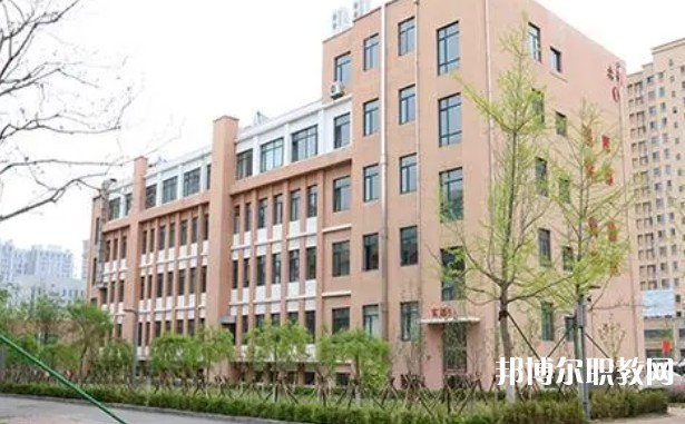 丹東市民族中等職業(yè)技術(shù)專業(yè)學(xué)校怎么樣、好不好