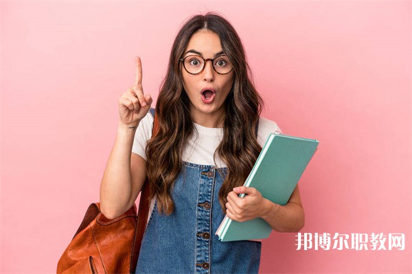 貴州哪里的中職學校能讀美容美發(fā)與形象設(shè)計專業(yè)